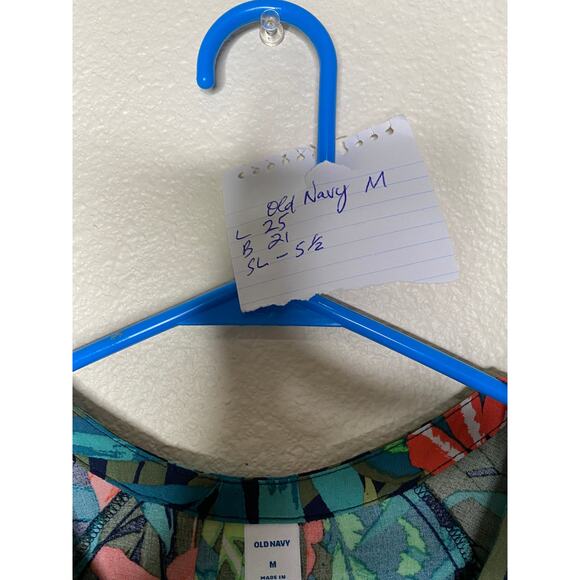 Old Navy Tropical Top Medium - Picture 8 of 8